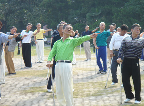 成马冲刺世界大满贯:一场城市与马拉松的双向奔赴(图1)