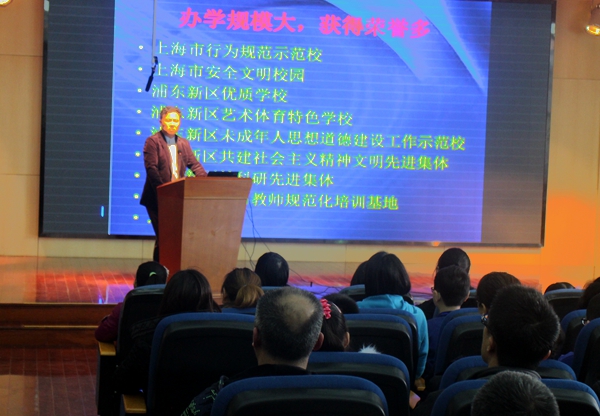 关注地方两会新疆维吾尔自治区政府工作报告全文公布:推动国有资本向重点行业、关键领域、战略性新兴产业集中(图1)